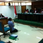 Hakim Bioremediasi Kejar Tayang, Terdakwa Berlutut Memohon Keadilan