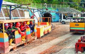 Aktivitas di Tambang Emas Pongkor. 