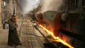 Aktivitas di smelter pengolahan nikel. 