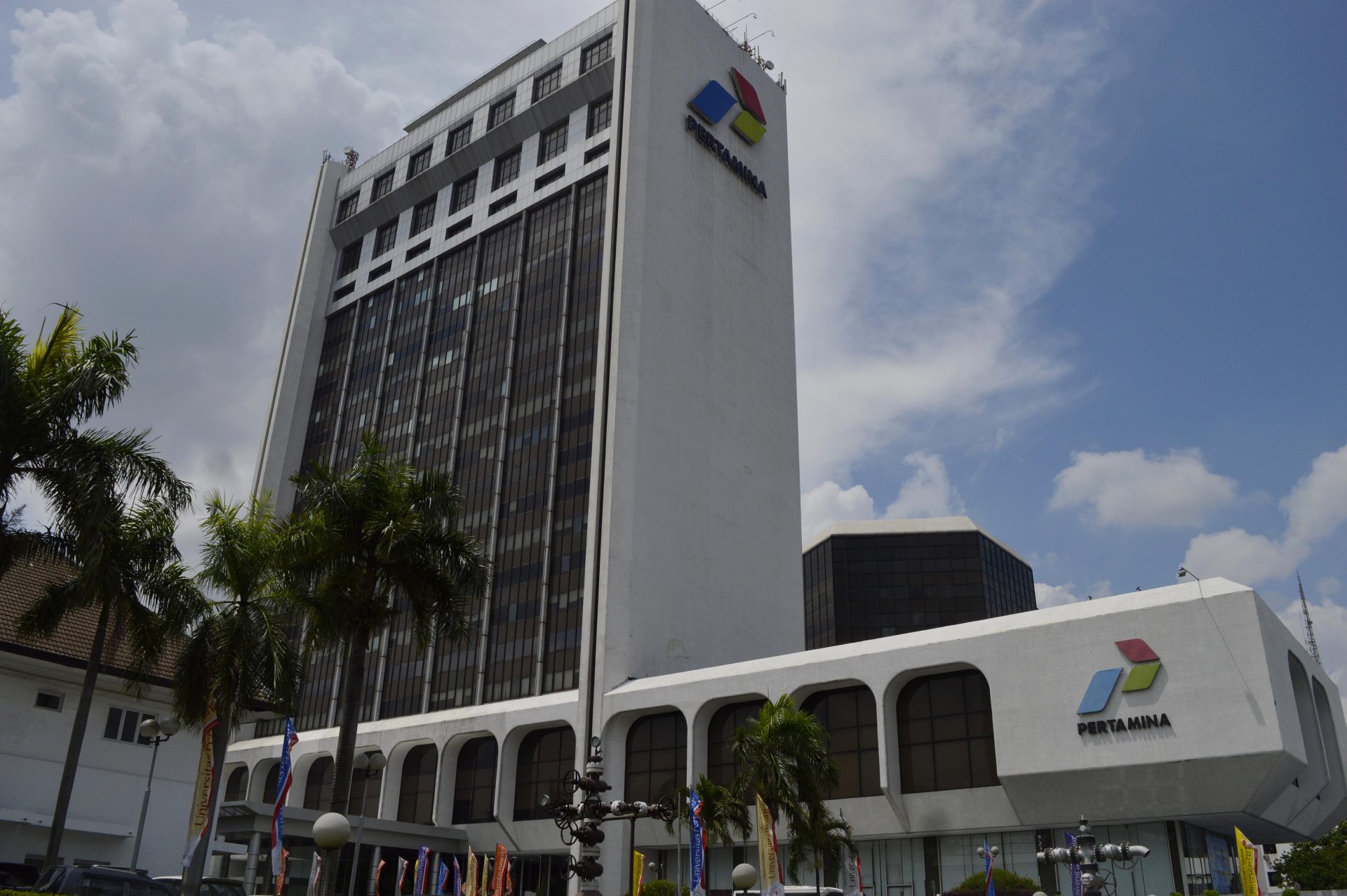 Keberhasilan Pertamina Gaet Rosneft dan Saudi Aramco Dorong Kepercayaan Investor