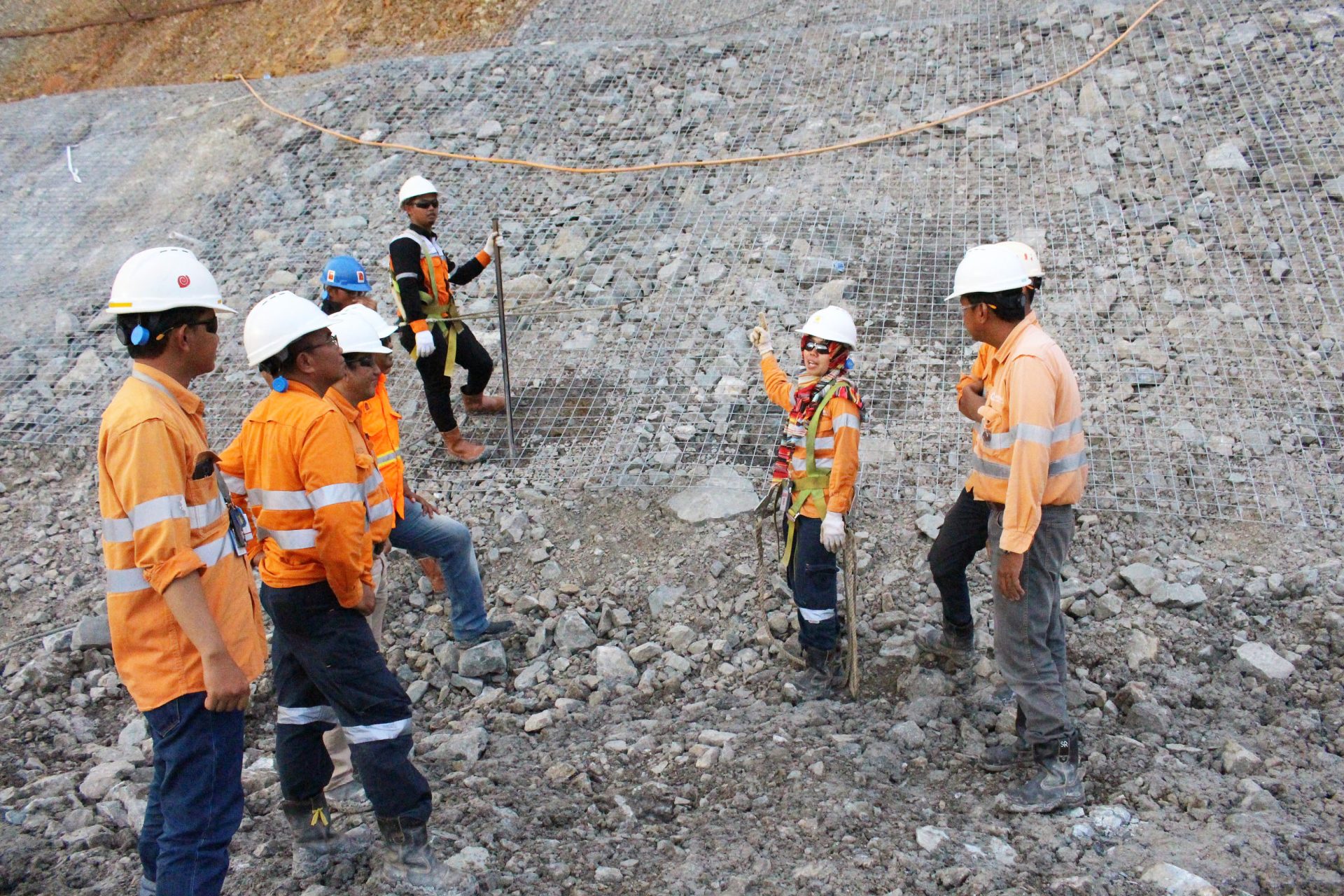 Agincourt Bayar Royalti Emas dan Perak Martabe Rp31,55 Miliar