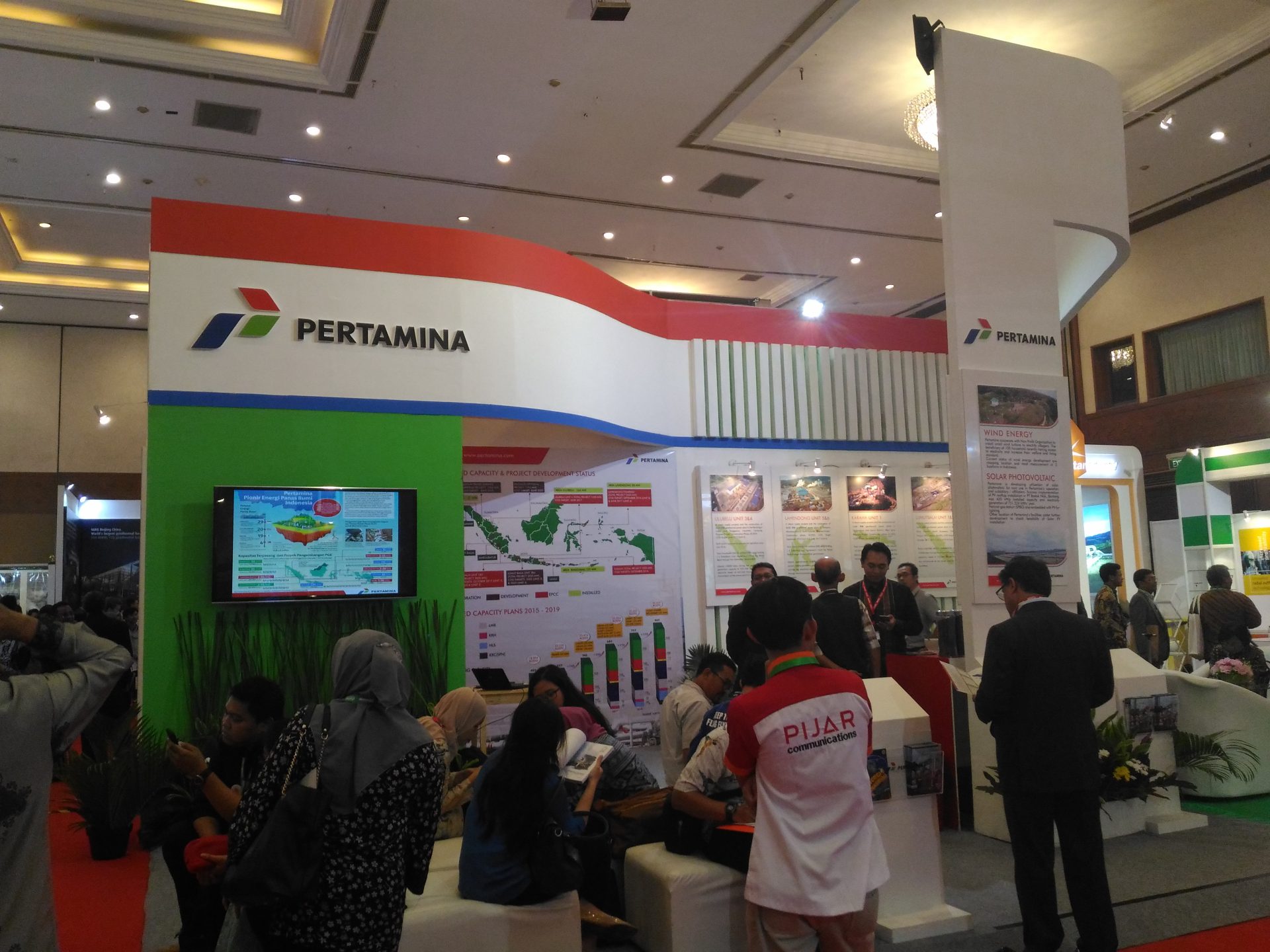 Pertamina Lebih Pas Kelola PLN dalam Holding Energi