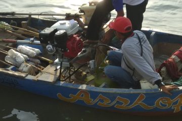 Giliran 1.375 Nelayan Makassar Dapat Jatah Converter Kit Gratis