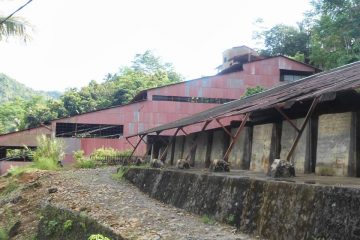 Aneka Tambang Rintis Area Wisata Taman Derek Cikotok