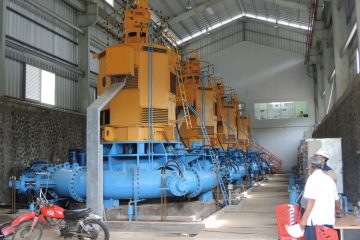 Pemerintah Kejar Kesepakatan Kontrak Jual Beli Listrik 14 Proyek EBT Tahun Ini