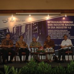 Harga Gas Tinggi, Perusahaan Sarung Tangan Berguguran