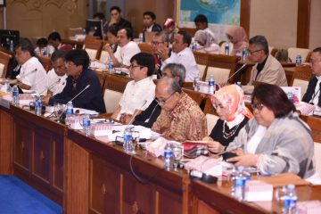 Harga BBM Tetap, Ini Proyeksi Laba Bersih Pertamina 2018