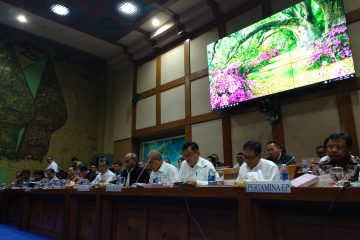 Penandatanganan Kontrak Blok Terminasi Tunggu Kontraktor Bayar Bonus Tanda Tangan