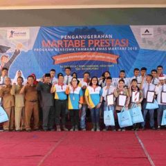 Agincourt Resources Salurkan Ratusan Beasiswa bagi Pelajar dan Mahasiswa Terpilih