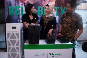 Schneider Incar Pasar UMKM untuk Lini Produk Easy UPS