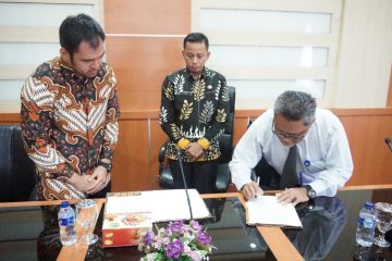 SUN Gandeng BUMD Jambi Kembangkan Proyek Energi Surya