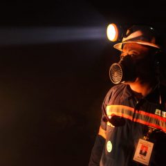 Kontrol Tambang Emas