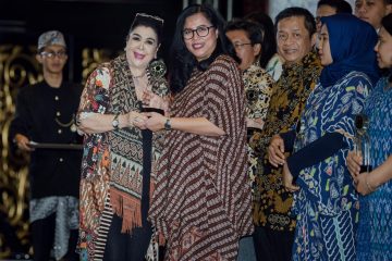 Terbaik Pelaksanaan CSR Subkategori Comdev, Amman Raih Penghargaan Emas di Ajang PRIA 2019