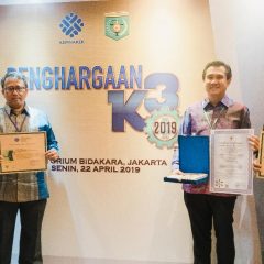 Nihil Kecelakaan Kerja, Dian Swastatika Raih Tiga Penghargaan dari Kemnaker