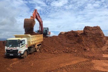 PLN Suplai Listrik Tambang Bauksit Antam