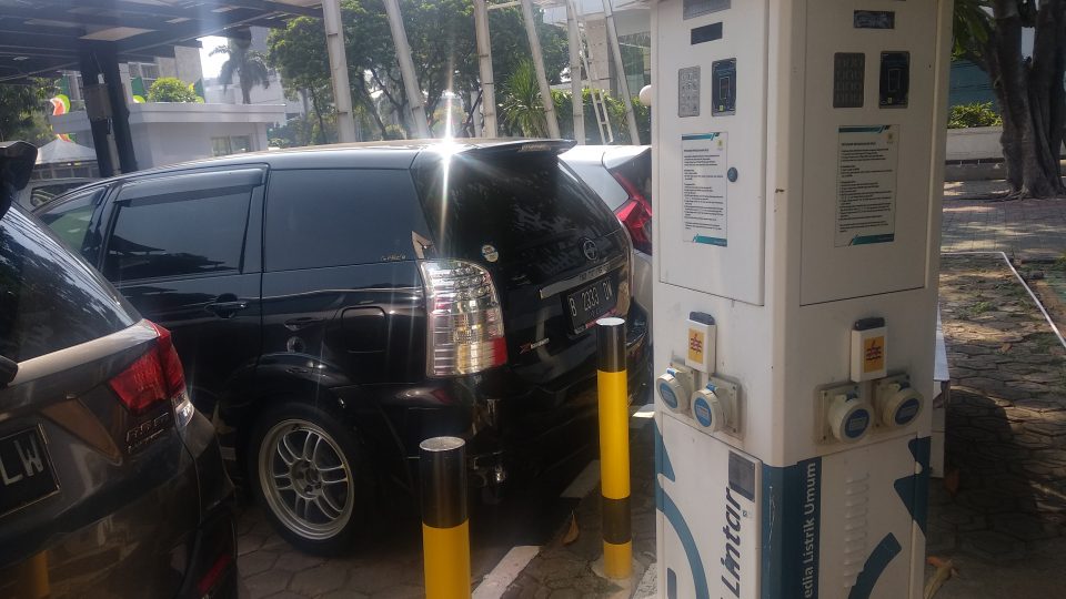 Perusahaan Eropa dan Korea Selatan Minat Bangun SPLU Fast Charging