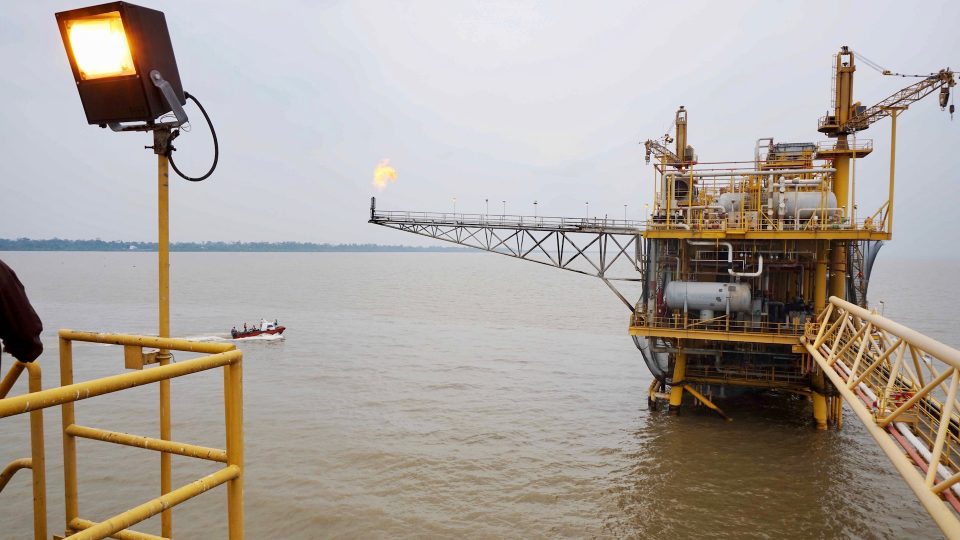 Utang Berkurang, Energi Mega Raih Laba Bersih US$26 Juta