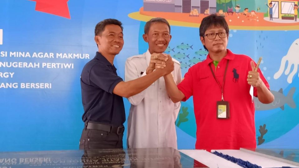 Berdikari Membawa Warga Pesisir Karawang Mandiri