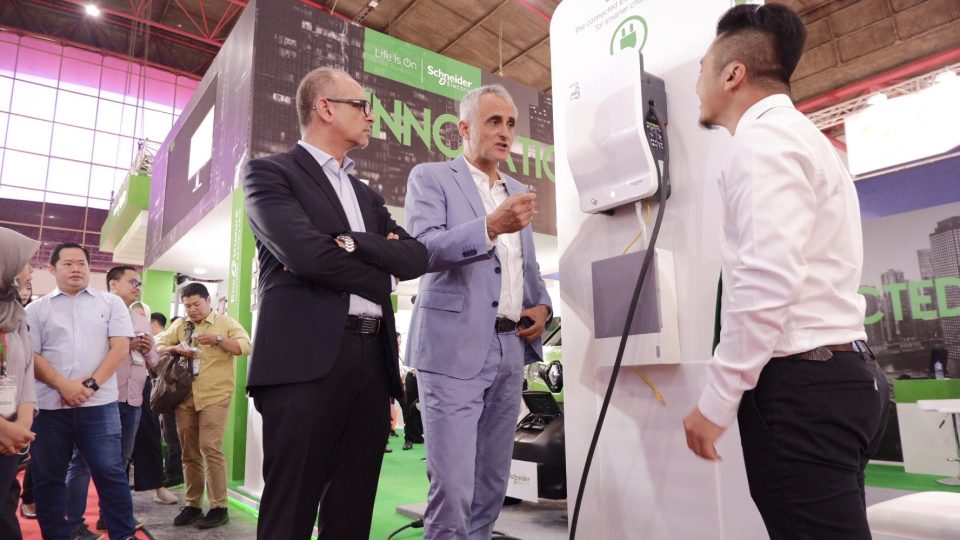 Perkembangan Mobil Listrik Harus Didukung Ekosistem Modern dan Terintegrasi