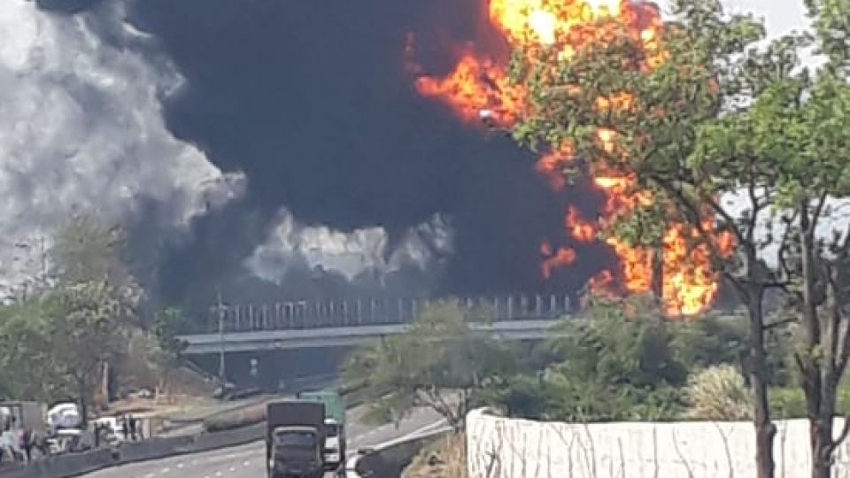 Pipa Terbakar, TBBM Cikampek Dukung Pasokan BBM Purwakarta