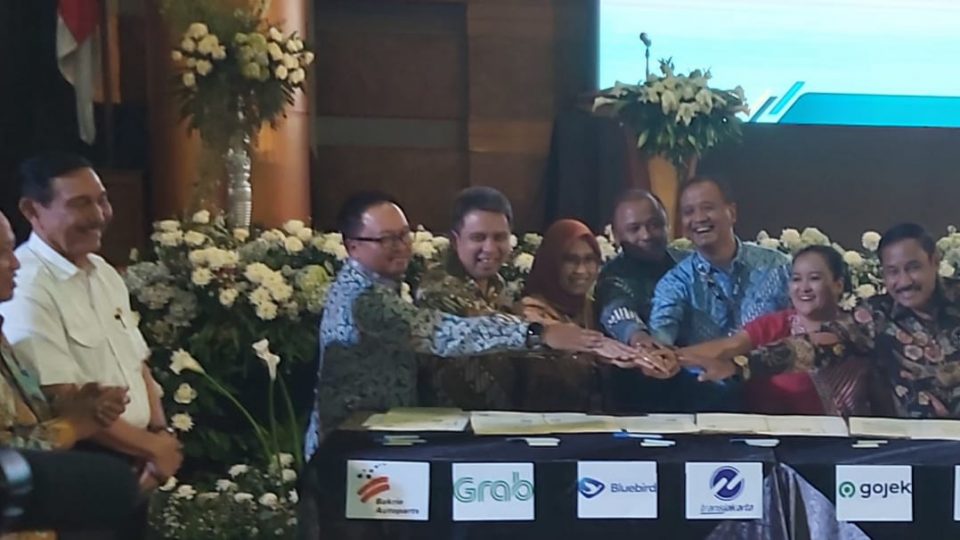 21 Badan Usaha Gotong Royong Kembangkan Infrastruktur dan Kendaraan Listrik