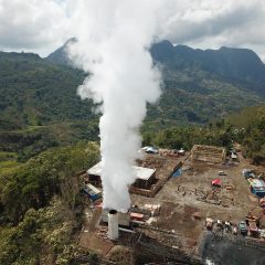 PLN Agresif  Penuhi Target Bauran Energi di Flores