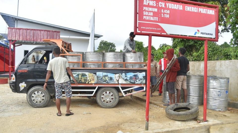 Aturan Multi Tafsir, Penyaluran BBM ke Wilayah Pelosok Terancam