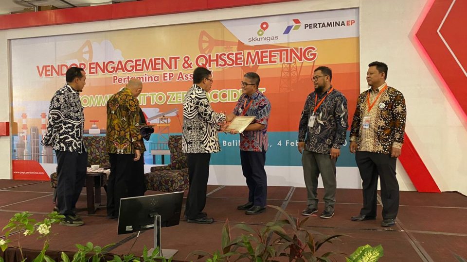 Kedepankan Manajemen Keselamatan, Elnusa Raih Penghargaan dari Pertamina EP