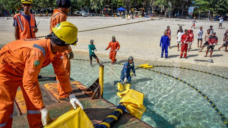 PLN Gunakan Kabel Laut Dukung Pariwisata Tiga Gili di NTB