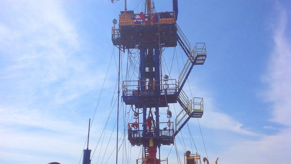 Elnusa Sabet Penghargaan Kontraktor Terbaik PHE OSES