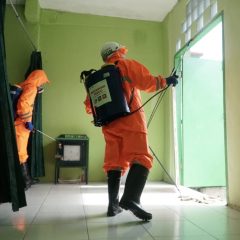 Pertamina Lakukan Penyemprotan Desinfektan Sembilan Titik Fasilitas Umum di Balikpapan