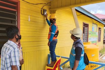 Tujuh Desa di Perbatasan Indonesia – Malaysia Akhirnya Dialiri Listrik