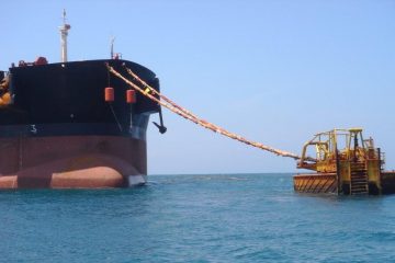 Pekerja Kilang Terbesar Pertamina Sampaikan Salam Kemerdekaan dari Samudera Hindia