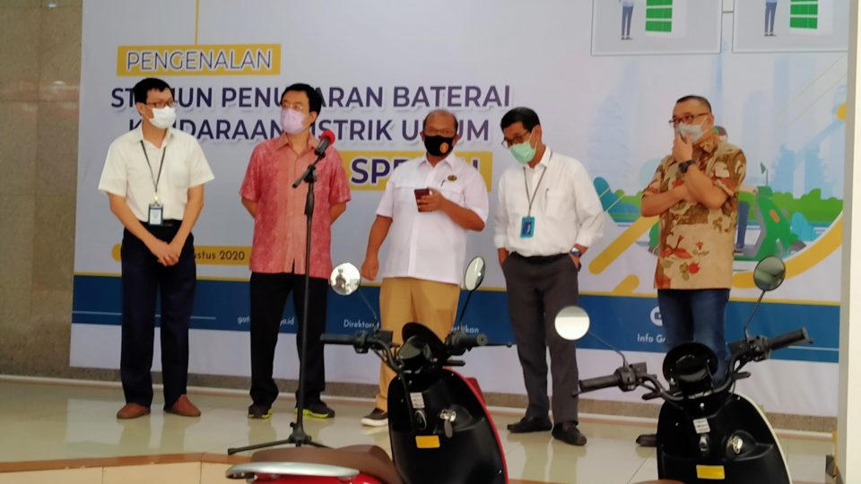 Stasiun Penukaran Baterai Kendaraan Listrik Umum Pacu Perkembangan Kendaraan Listrik
