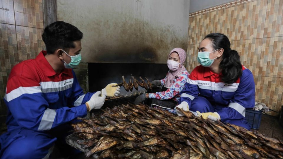 Fokus Isu Sosial Berkelanjutan, Pertagas Raih Lima Penghargaan Nusantara CSR Awards 2020