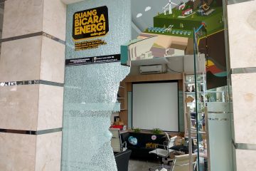 Ini Kondisi Kementerian ESDM Setelah Dirusak dan Dijarah Massa Anti UU Omnibus Cipta Kerja