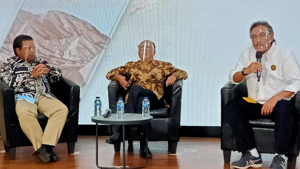 Luncurkan Mahakarya Geologi, RP Koesoemadinata Berperan Penting Didik Para Geolog Mumpuni
