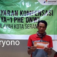 Ratusan Warga Serang Terima Kompensasi Tumpahan Minyak Sumur YYA-1 dari PHE ONWJ