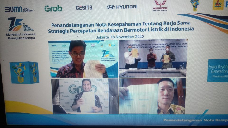 PLN Gandeng Hyundai, Wuling, GESITS dan Grab Tingkatkan Ekosistem Kendaraan Listrik