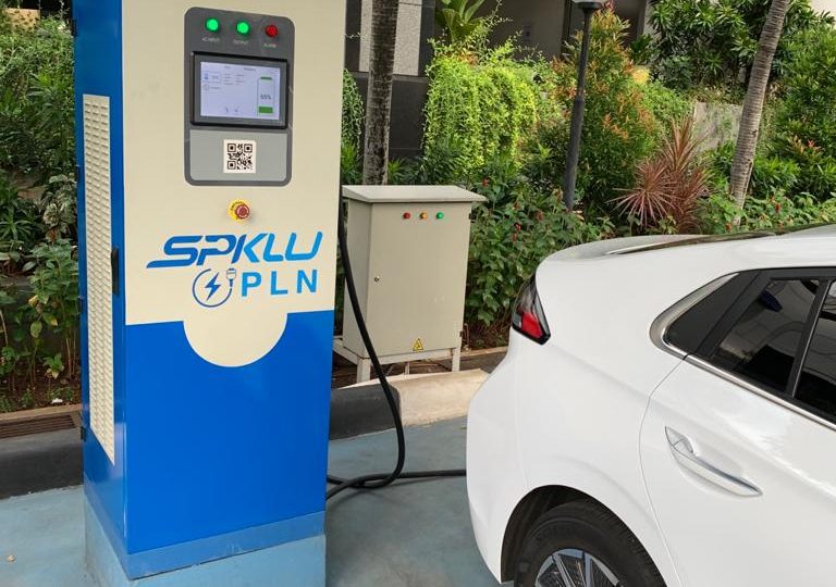 SPKLU Tersedia, Jakarta-Bali Sudah Bisa Ditempuh dengan Mobil Listrik