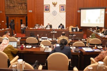 Komisi IV DPR Dorong KLHK Manfaatkan Sampah untuk Energi