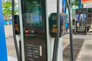 PLN Mulai Pasok SPKLU Energi Makmur Buana