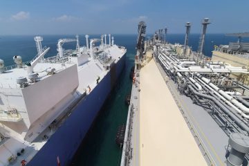 Kapal FSRU Jawa Satu Terima Kargo LNG Perdana