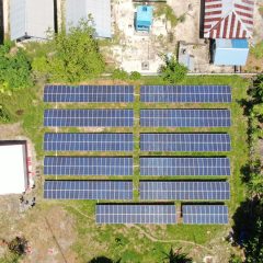 Investasi Rp45 Miliar, PLN Operasikan 10 PLTS di Kabupaten Raja Ampat