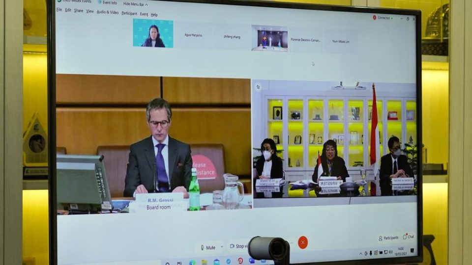 Indonesia Jadi Pilot Country Pengembangan Teknologi Nuklir untuk Limbah Plastik