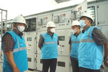 PLN Pasok Listrik Tegangan Tinggi ke Semen Grobogan