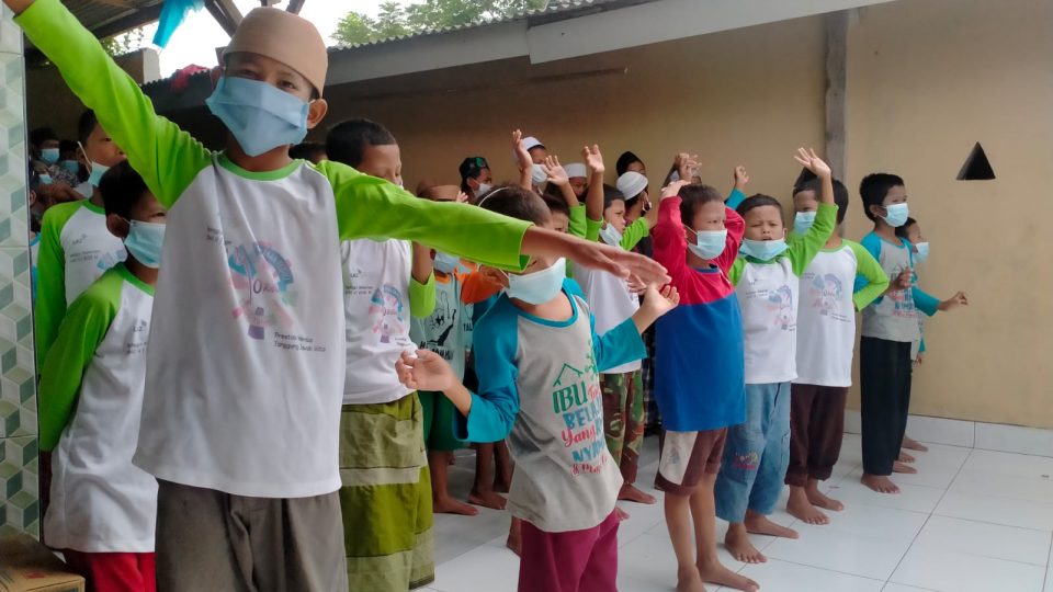 Pertagas Operation East Java Area Perangi Gizi Buruk di Ponpes Metal