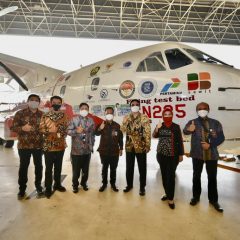 Sukses Uji Terbang, Menteri ESDM Minta Bioavtur Jadi Bahan Bakar Utama Pesawat