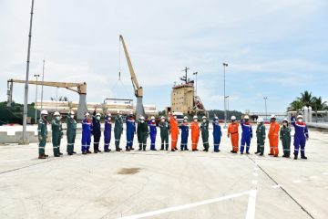 Sub Holding Gas Pertamina Bangun Filling Station LNG di Bontang