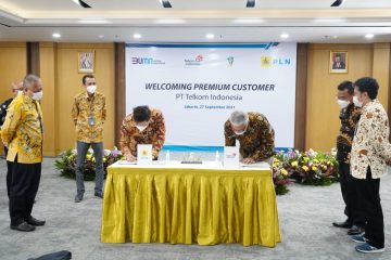 PLN Pasok Listrik 17,76 VA ke 21 Sentral Telepon Otomat Telkom